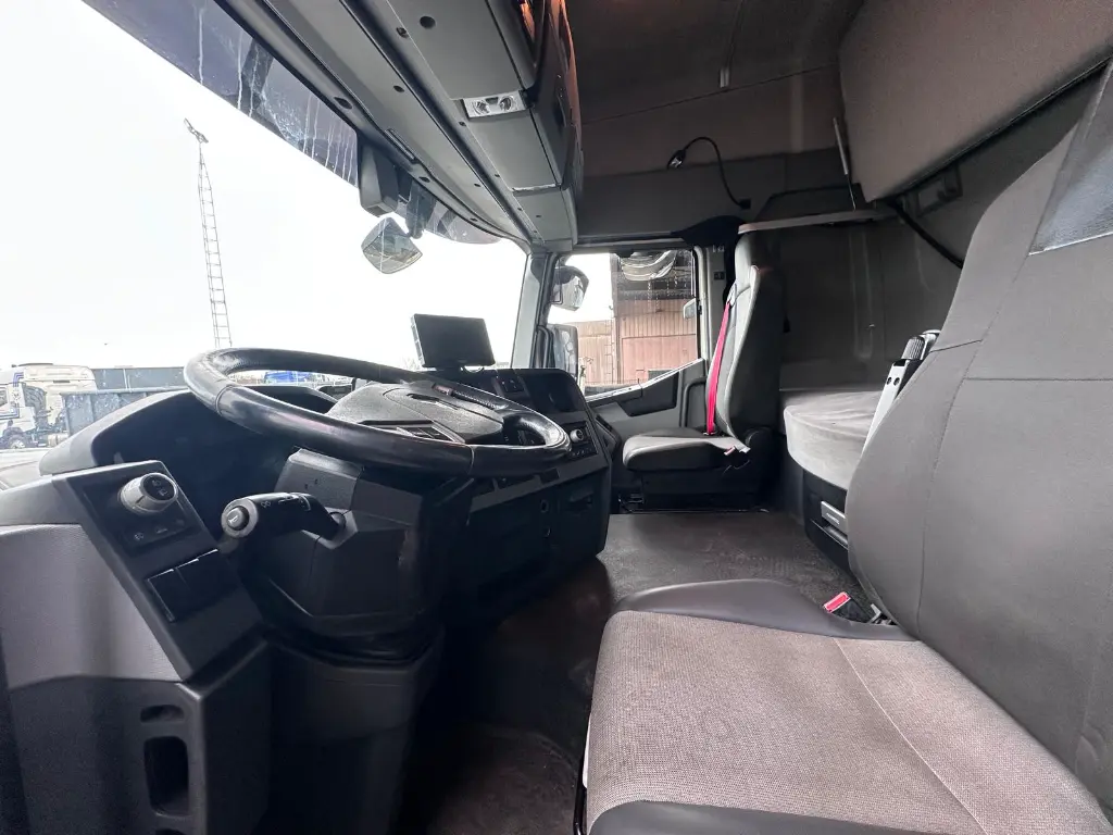 WhatsApp Image 2025-12-16 at 16.25.58 (2).webp