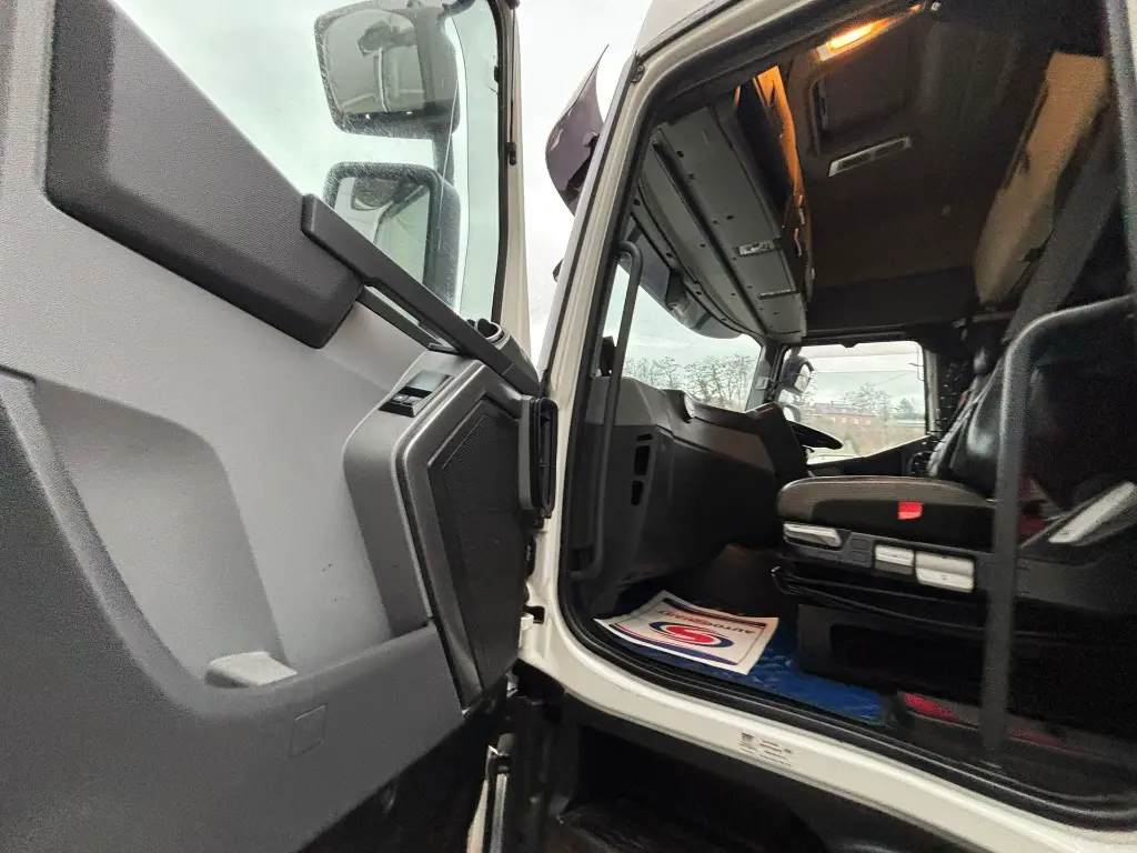 WhatsApp Image 2026-01-15 at 09.43.36 (3).webp