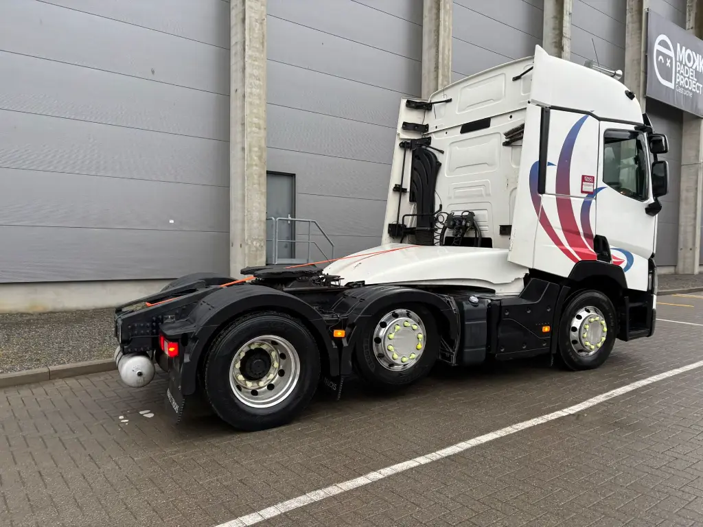 WhatsApp Image 2026-01-15 at 09.43.34 (2).webp