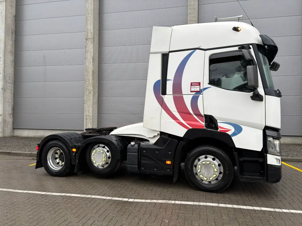 WhatsApp Image 2026-01-15 at 09.43.35.webp