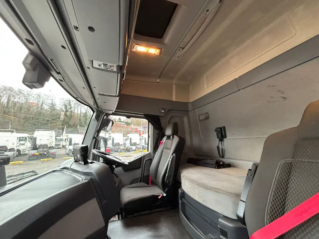 WhatsApp Image 2026-01-15 at 10.18.44 (1).webp