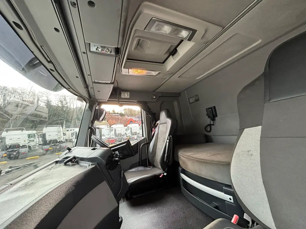 WhatsApp Image 2026-01-15 at 11.02.29 (1).webp