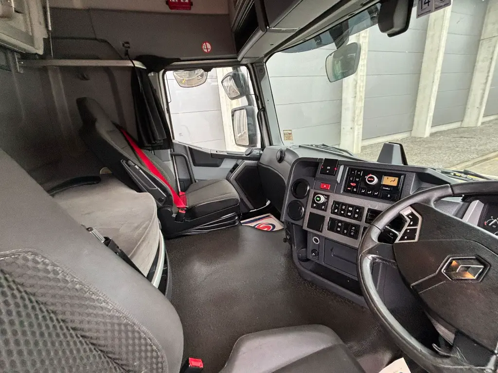 WhatsApp Image 2026-01-28 at 13.09.48 (1).webp