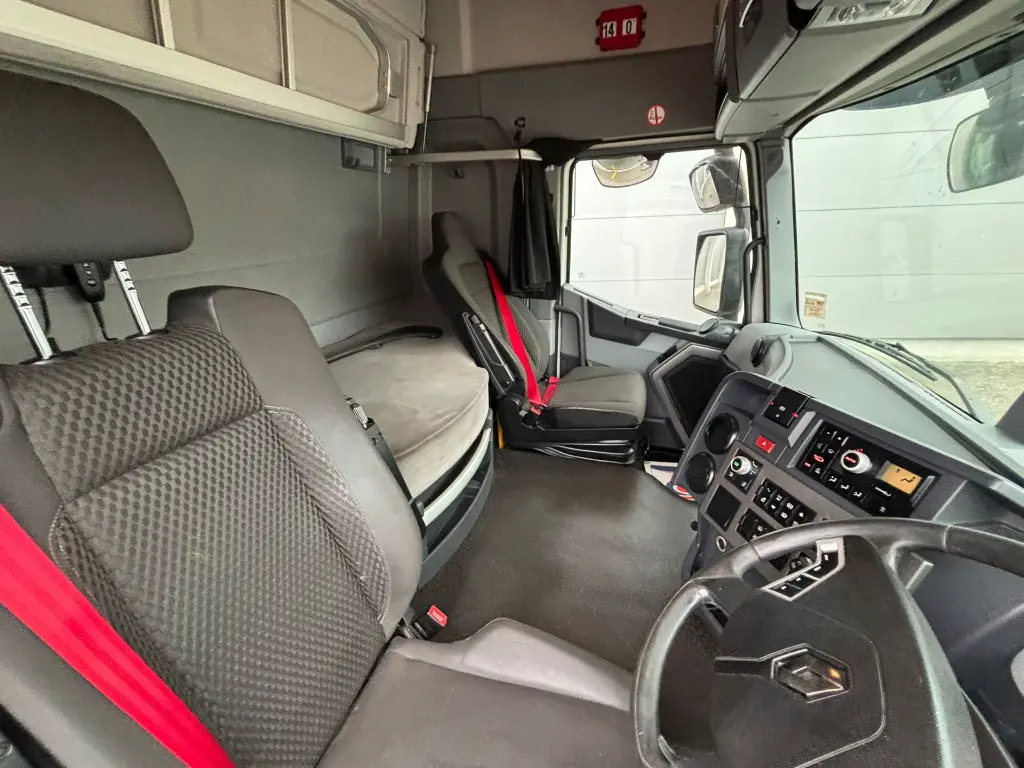 WhatsApp Image 2026-01-28 at 13.09.48 (2).webp