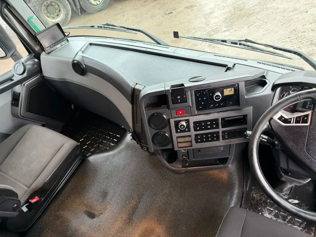 WhatsApp Image 2026-01-22 at 09.49.12.webp