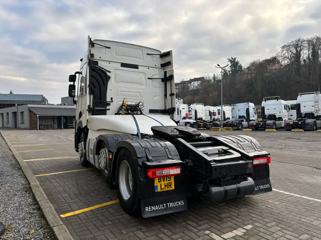 WhatsApp Image 2026-02-05 at 10.50.21 (1).webp