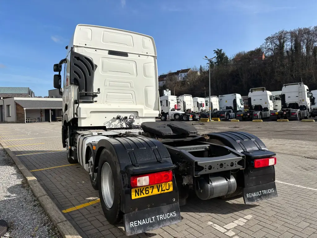 WhatsApp Image 2026-02-18 at 12.58.31 (1).webp