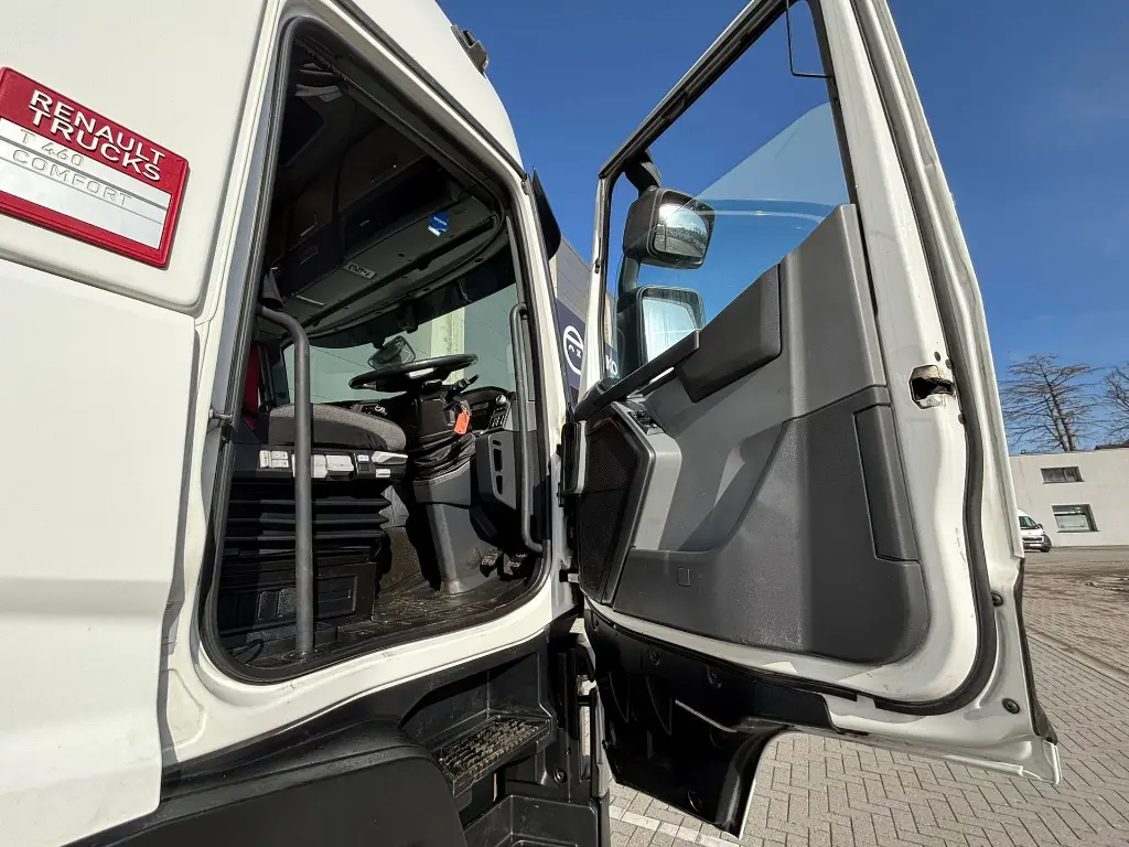 WhatsApp Image 2026-02-18 at 12.58.36 (3).webp