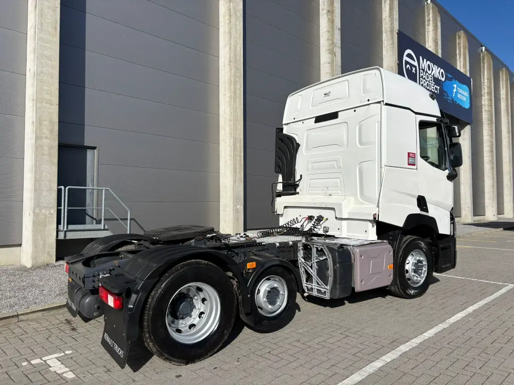 WhatsApp Image 2026-02-18 at 13.33.00 (2).webp