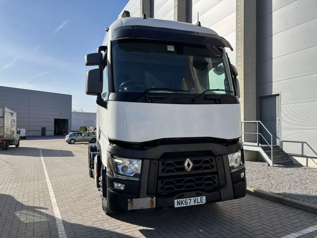 WhatsApp Image 2026-02-18 at 13.33.01 (2).webp