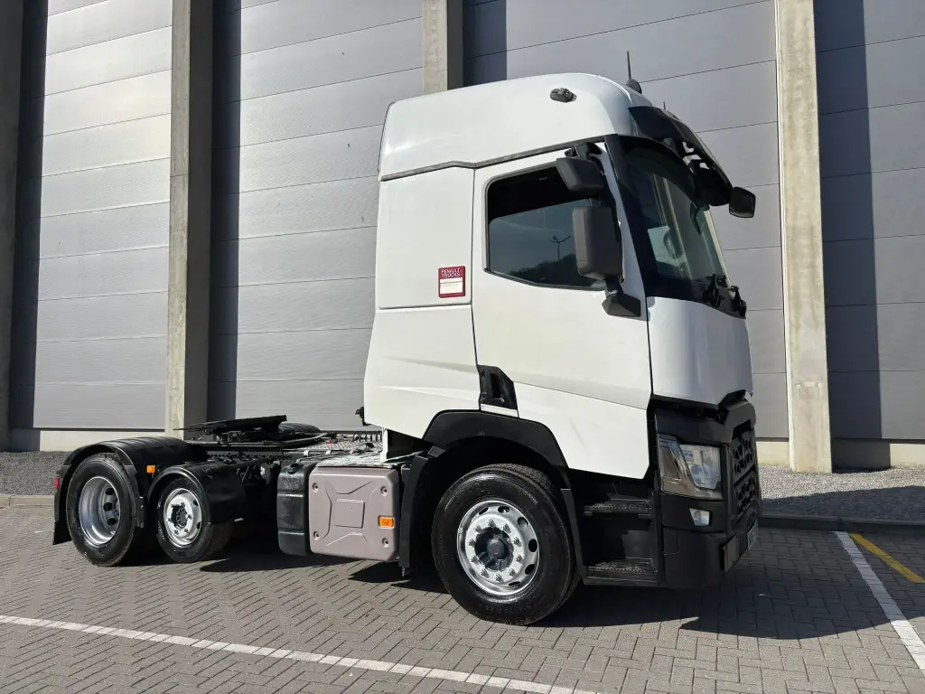 WhatsApp Image 2026-02-18 at 13.33.00 (3).webp