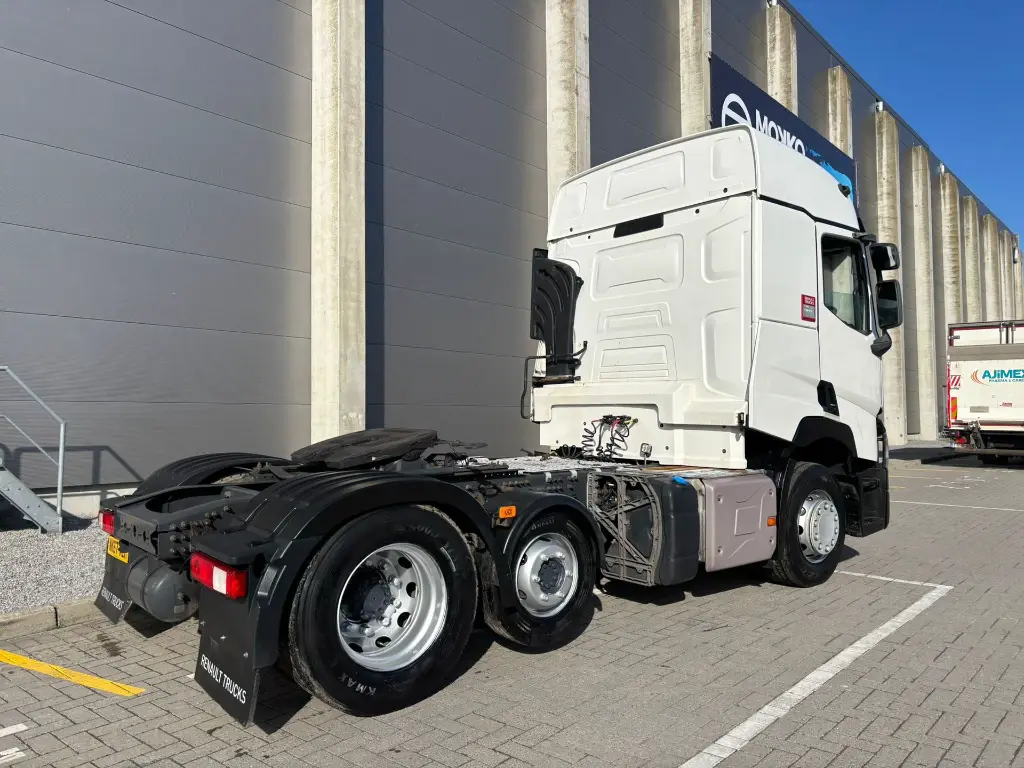 WhatsApp Image 2026-02-18 at 13.50.15.webp