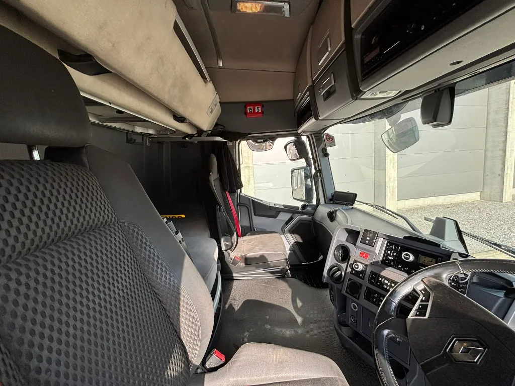 WhatsApp Image 2026-02-26 at 10.52.17 (1).webp