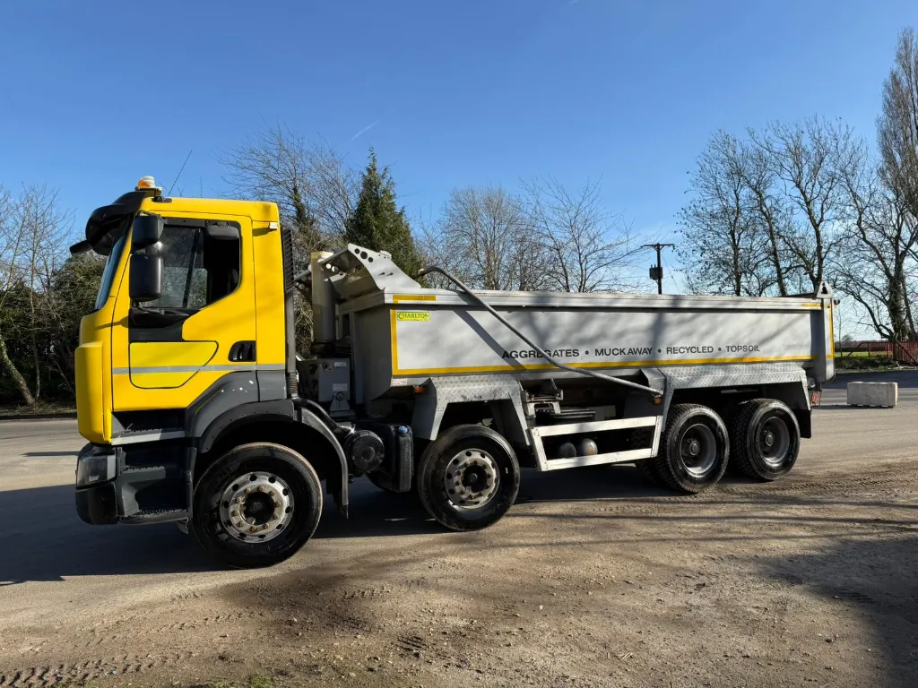 WhatsApp Image 2026-03-02 at 17.07.46 (1).webp