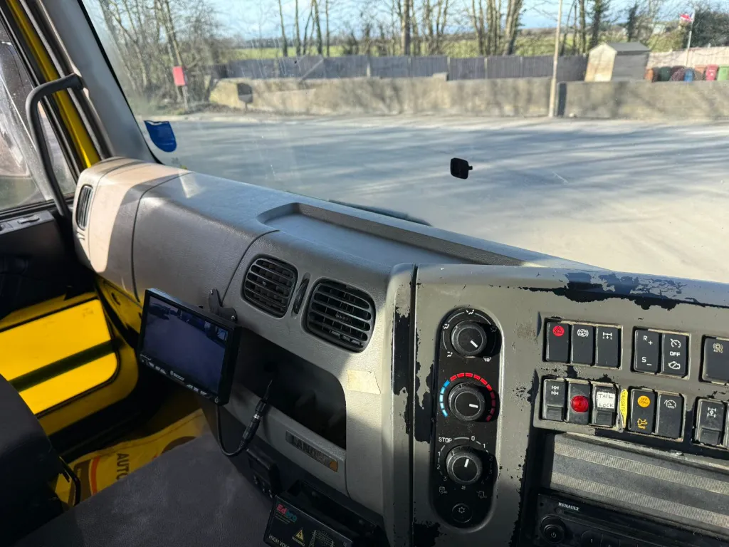 WhatsApp Image 2026-03-02 at 17.07.49 (3).webp