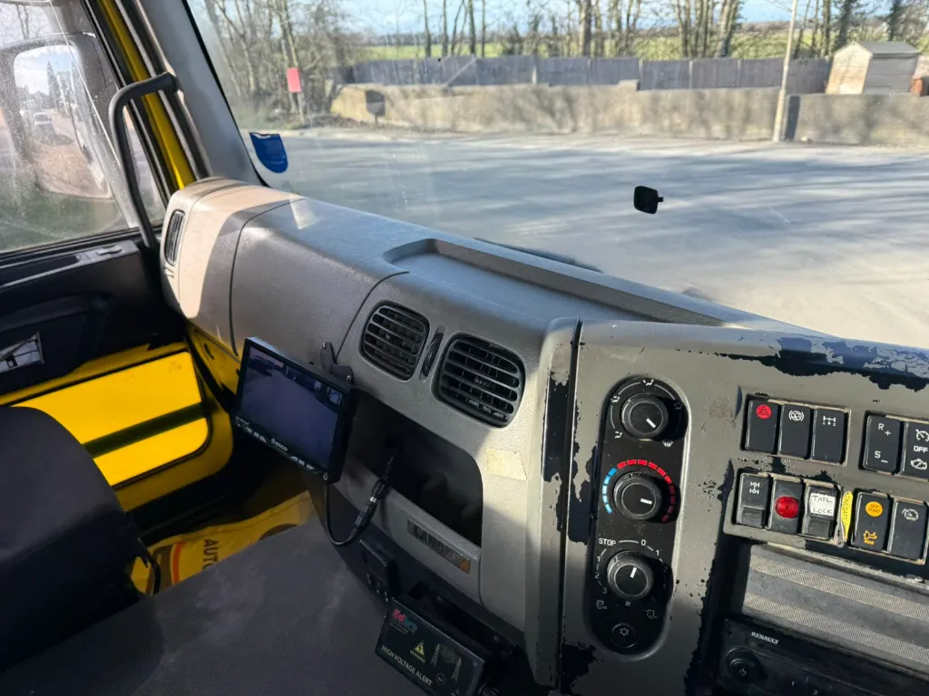 WhatsApp Image 2026-03-02 at 17.07.45 (2).webp