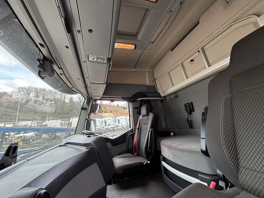 WhatsApp Image 2026-03-12 at 13.54.44 (4).webp