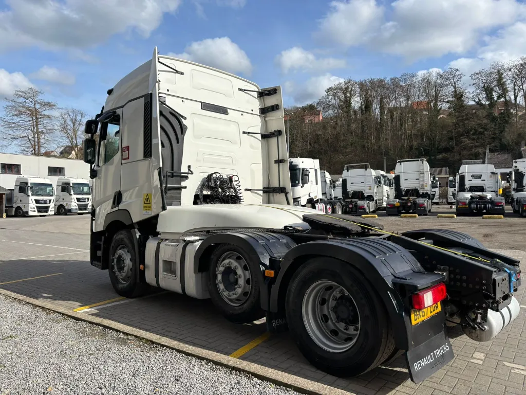 WhatsApp Image 2026-03-12 at 14.51.28 (2).webp