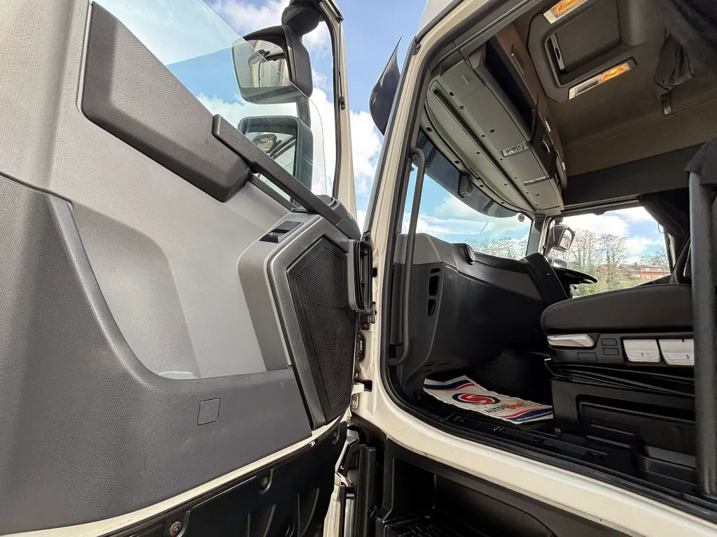 WhatsApp Image 2026-03-12 at 14.51.32.webp