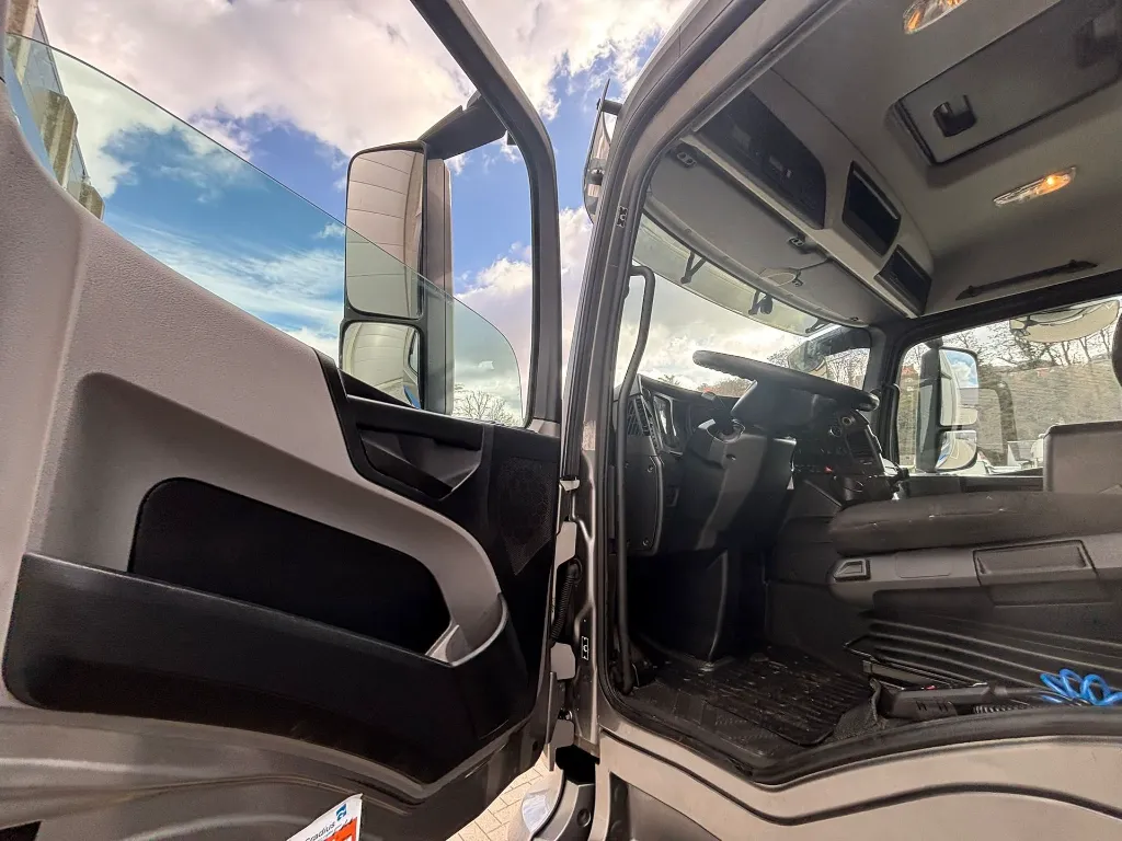 WhatsApp Image 2026-03-16 at 11.03.43 (4).webp