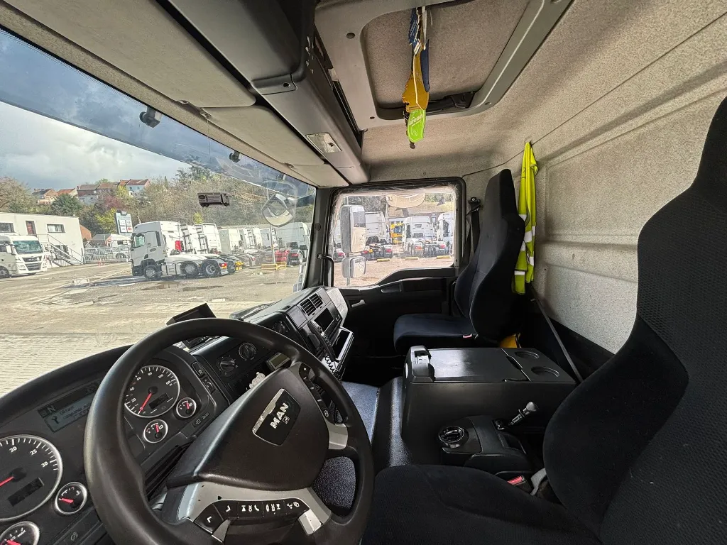 WhatsApp Image 2026-03-26 at 14.01.00 (2).webp