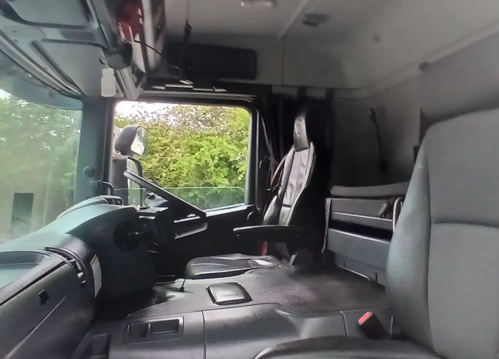 WhatsApp Image 2025-08-06 at 11.38.25 (1).webp