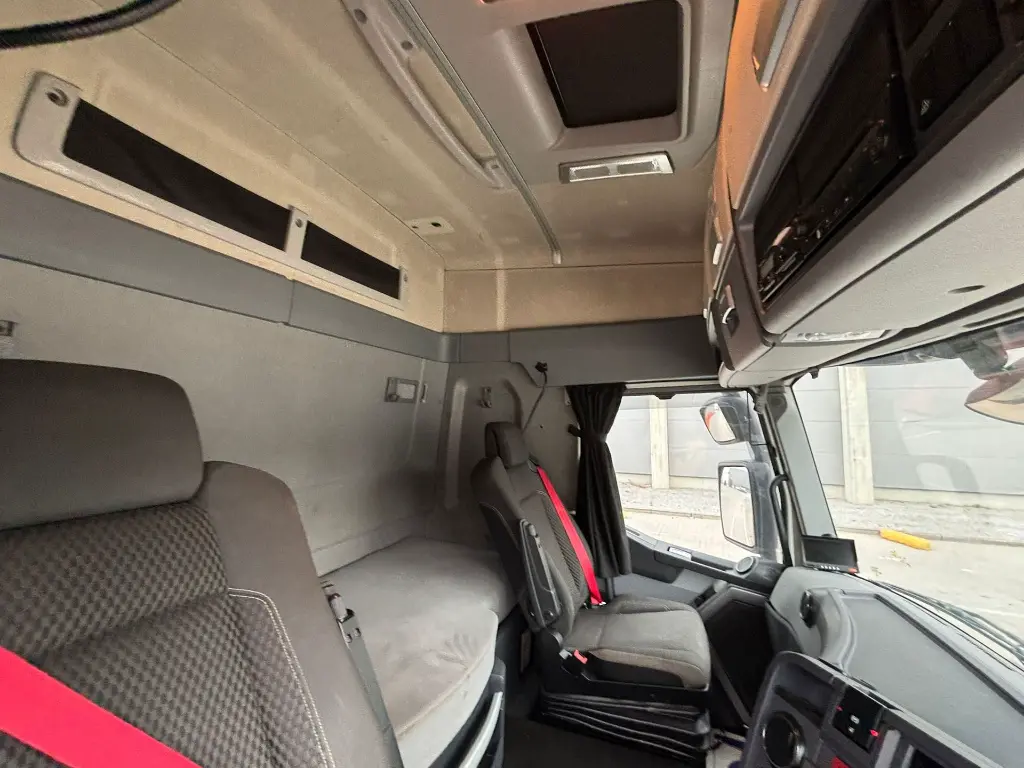 WhatsApp Image 2025-08-22 at 10.00.46 (1).webp