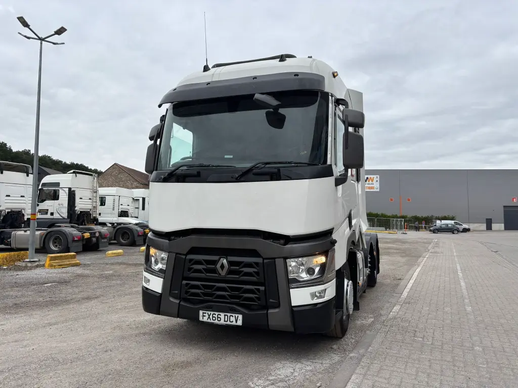 WhatsApp Image 2025-08-22 at 10.00.45 (3).webp