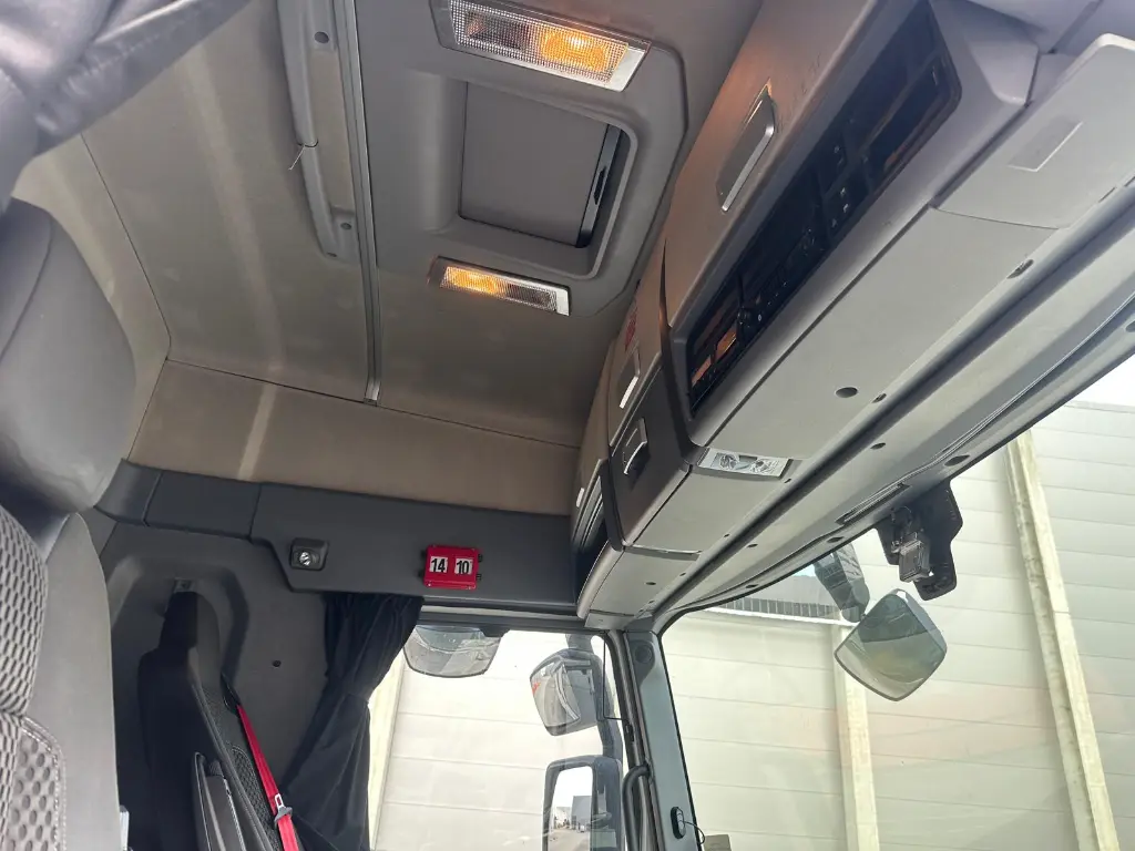 WhatsApp Image 2025-09-11 at 11.44.23 (2).webp