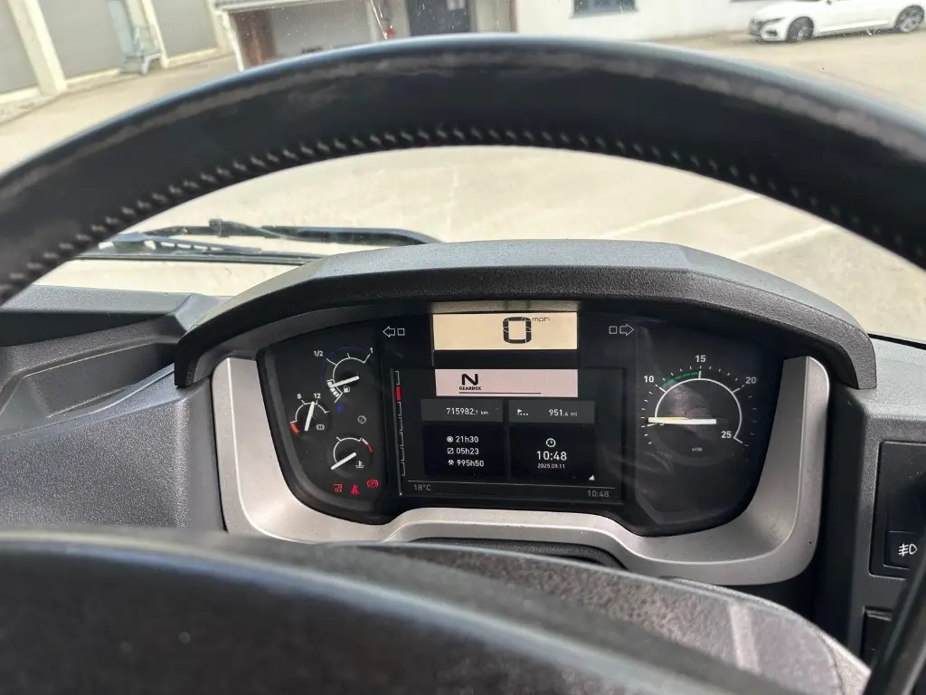 WhatsApp Image 2025-09-11 at 11.59.51 (3).webp