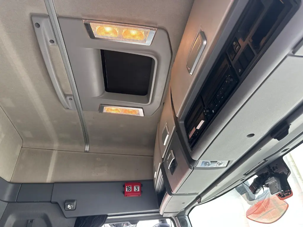 WhatsApp Image 2025-09-11 at 11.59.51 (2).webp