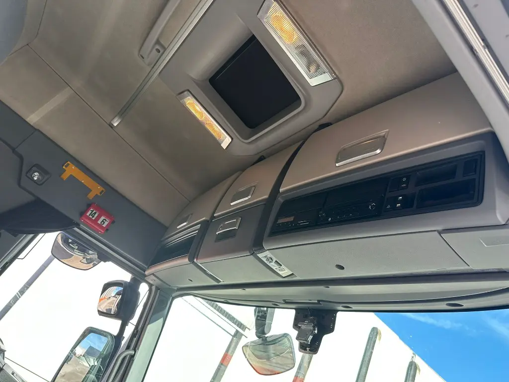 WhatsApp Image 2025-09-19 at 10.17.48 (3).webp