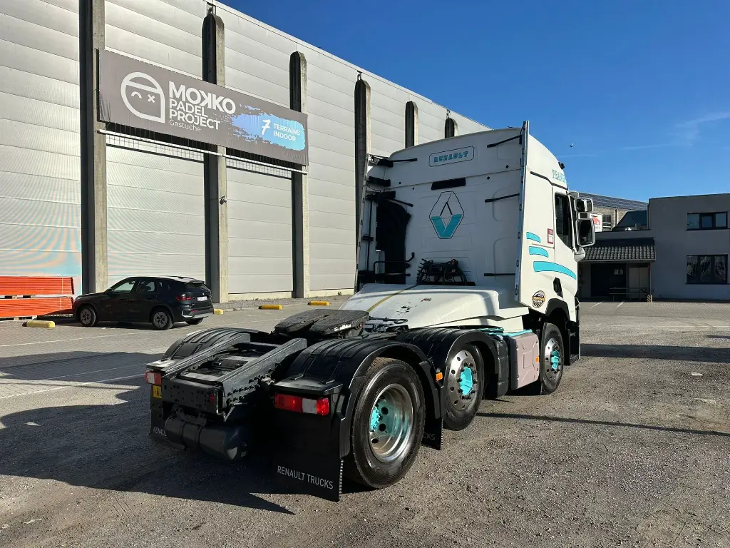 WhatsApp Image 2025-09-19 at 10.16.38 (3).webp