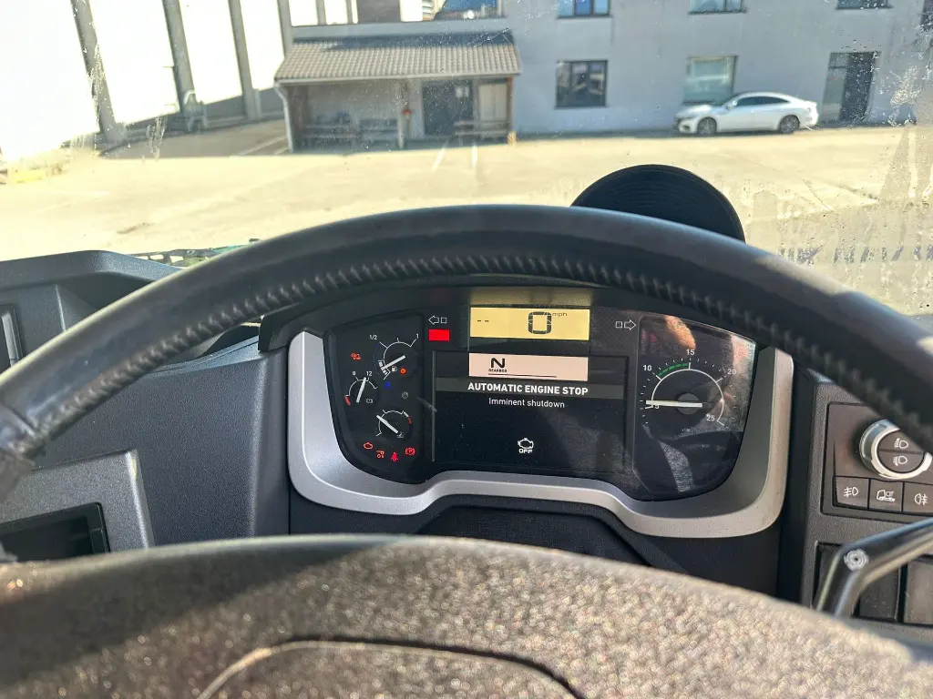 WhatsApp Image 2025-09-19 at 10.16.44 (3).webp