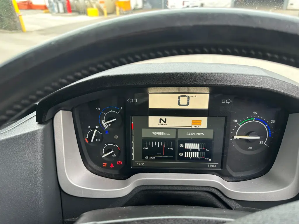 WhatsApp Image 2025-09-24 at 12.12.57 (3).webp