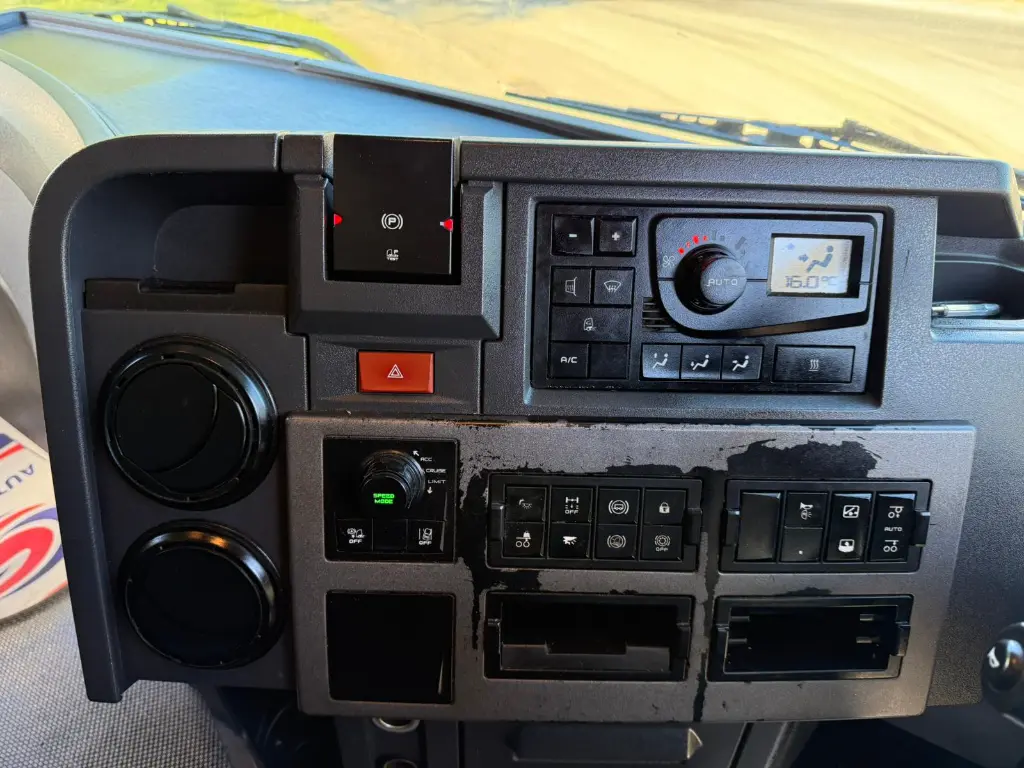 WhatsApp Image 2025-09-22 at 15.31.30 (2).webp