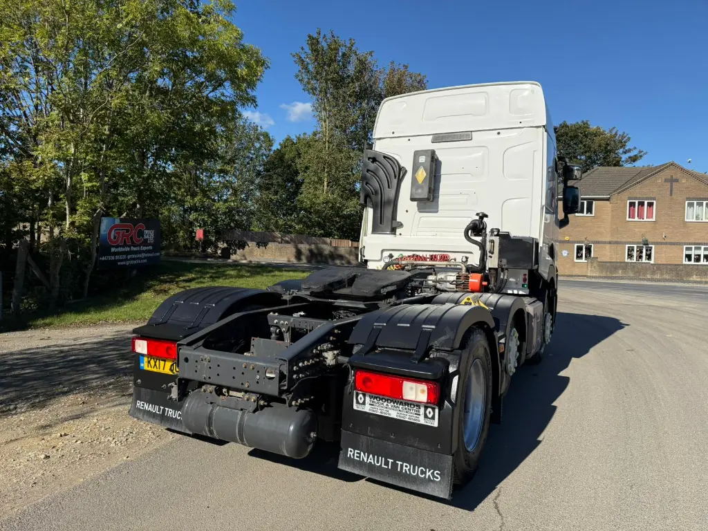 WhatsApp Image 2025-09-22 at 15.44.52 (4).webp