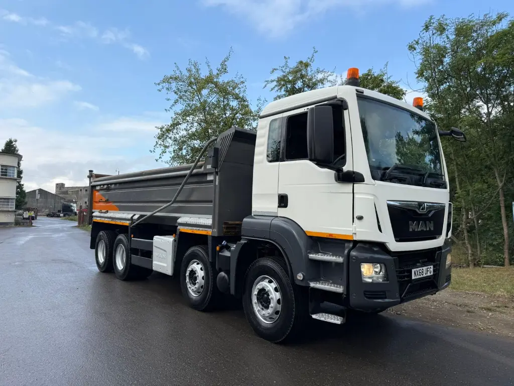 WhatsApp Image 2025-09-29 at 10.04.38 (2).webp