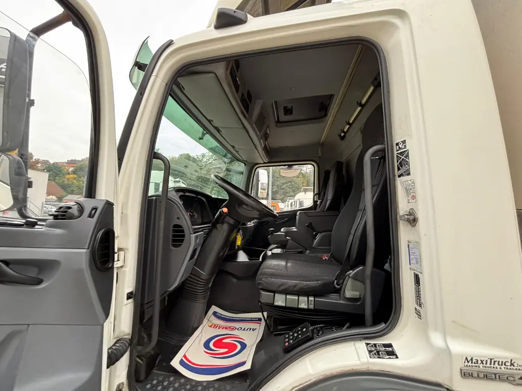 WhatsApp Image 2025-10-10 at 12.07.26 (2).webp