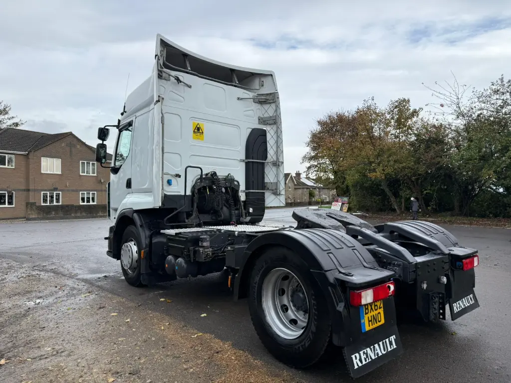 WhatsApp Image 2025-11-03 at 12.28.52 (4).webp