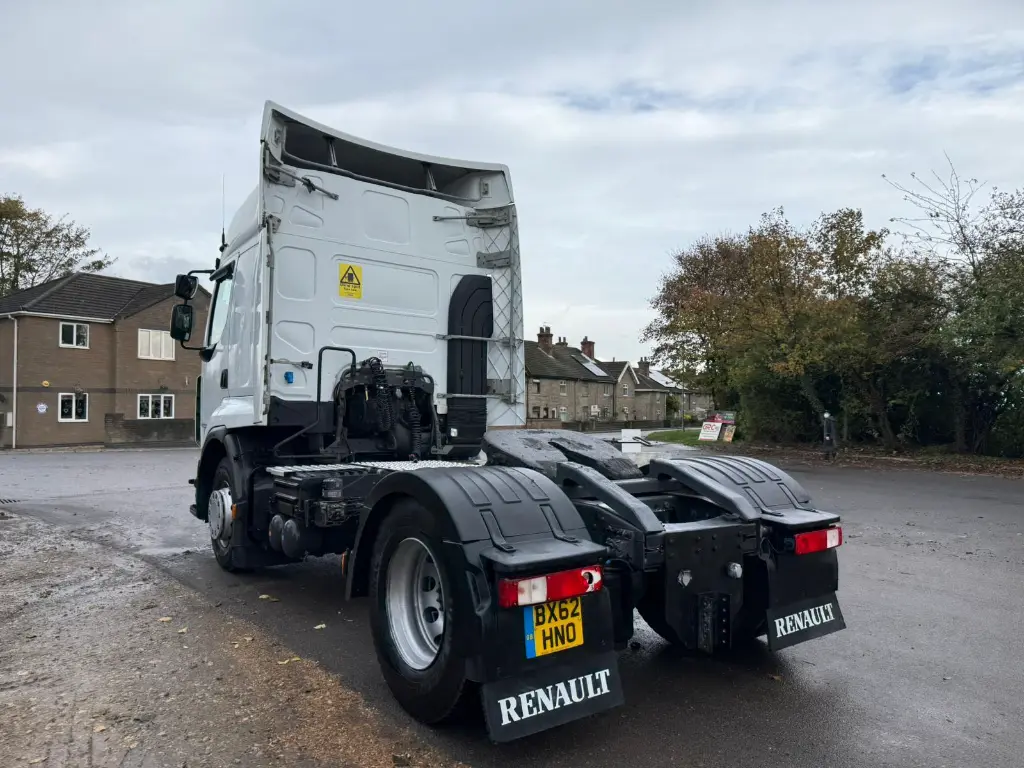 WhatsApp Image 2025-11-03 at 12.28.52 (2).webp