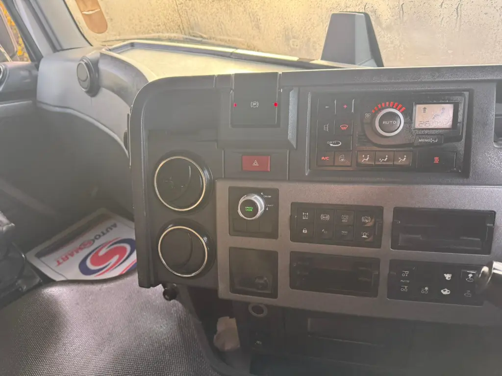 WhatsApp Image 2025-11-24 at 10.25.45 (3).webp