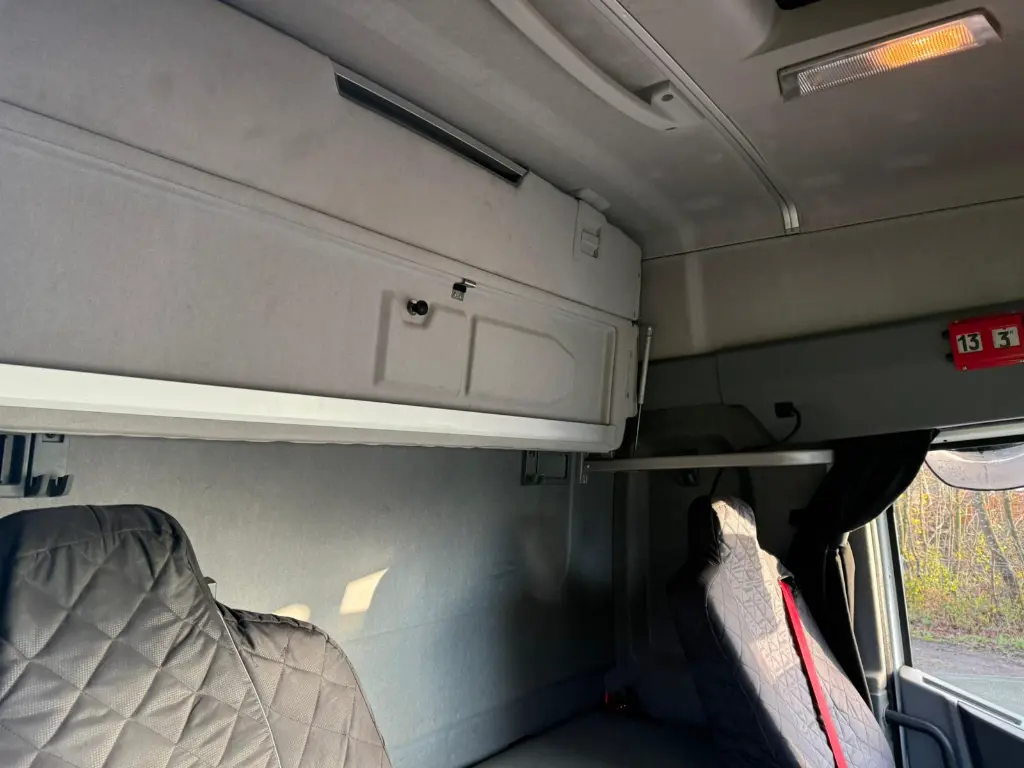 WhatsApp Image 2025-11-24 at 10.25.42 (2).webp