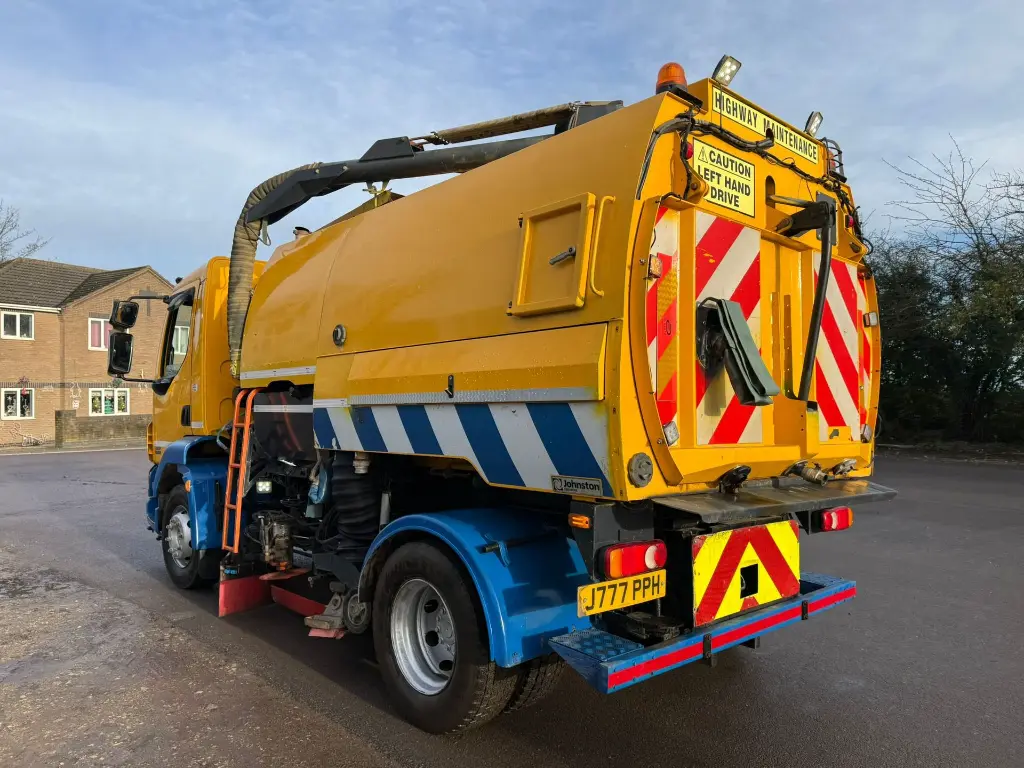 WhatsApp Image 2025-12-09 at 10.34.51 (2).webp