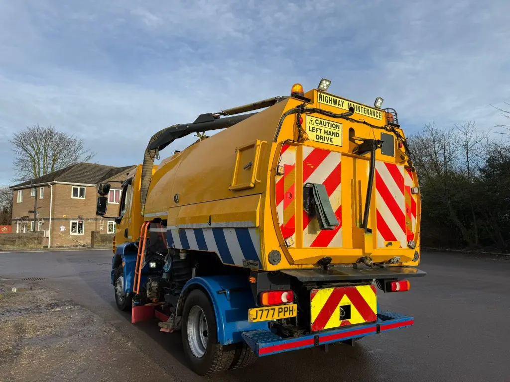 WhatsApp Image 2025-12-09 at 10.34.48 (2).webp