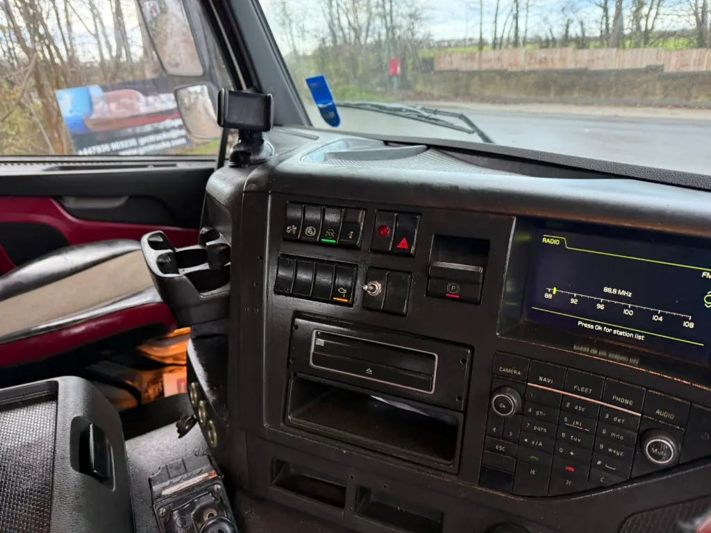 WhatsApp Image 2025-12-09 at 10.35.32 (2).webp