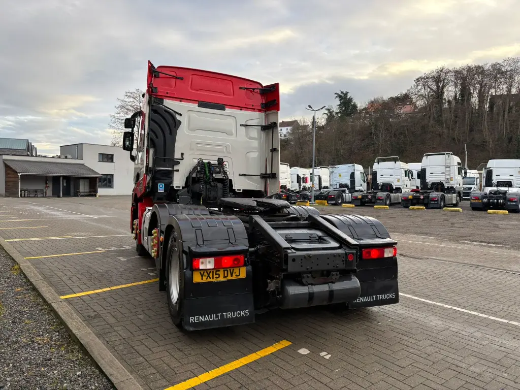 WhatsApp Image 2025-12-16 at 10.30.11 (4).webp