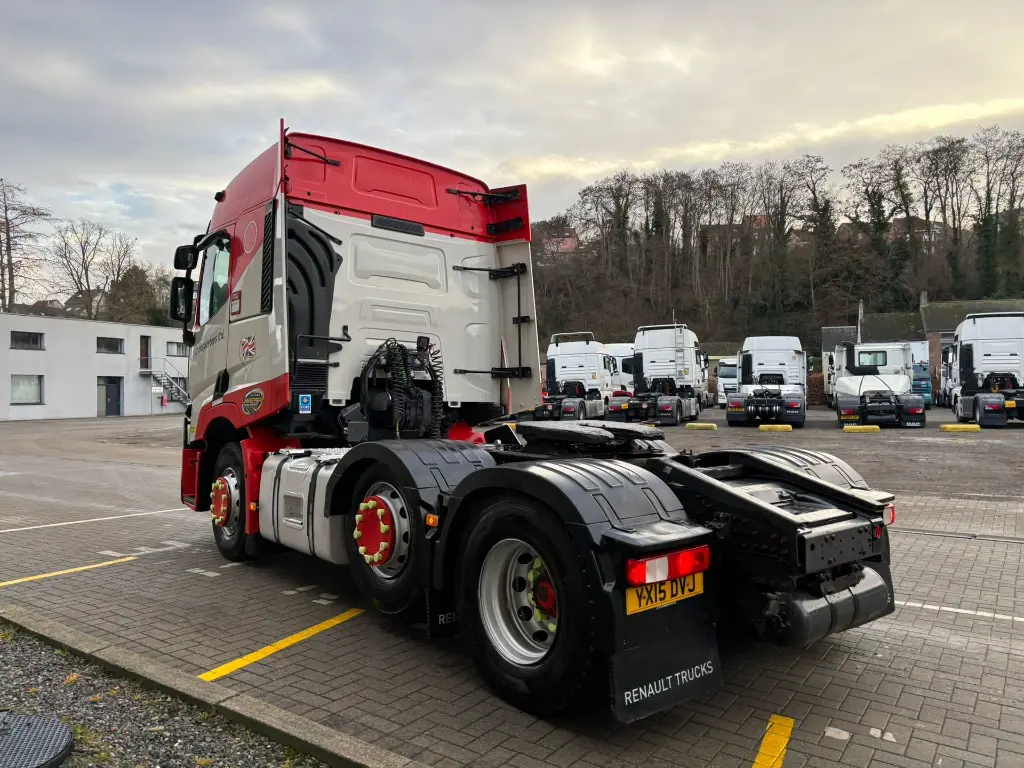 WhatsApp Image 2025-12-16 at 10.30.12 (1).webp