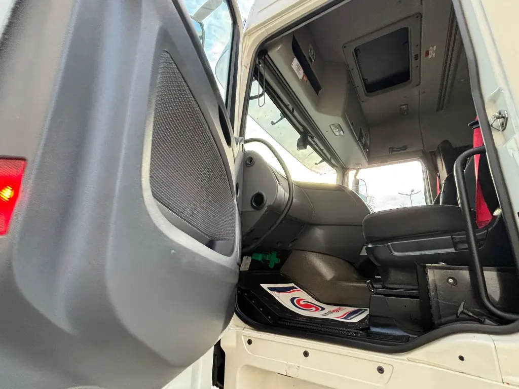 WhatsApp Image 2025-12-18 at 10.07.36 (3).webp