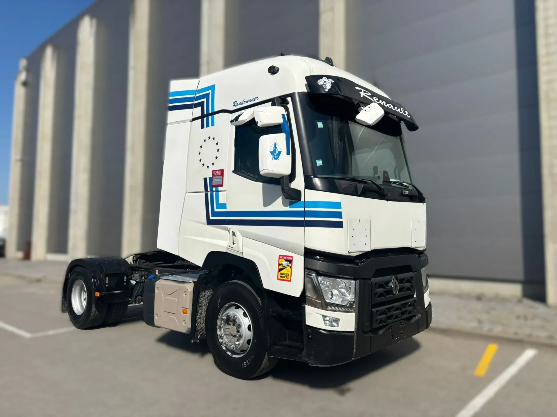 Renault T 460 4x2 - LHD (062)